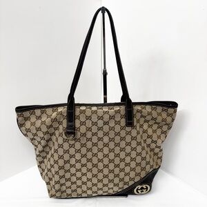 Gucci Beige and Black Signature Tote